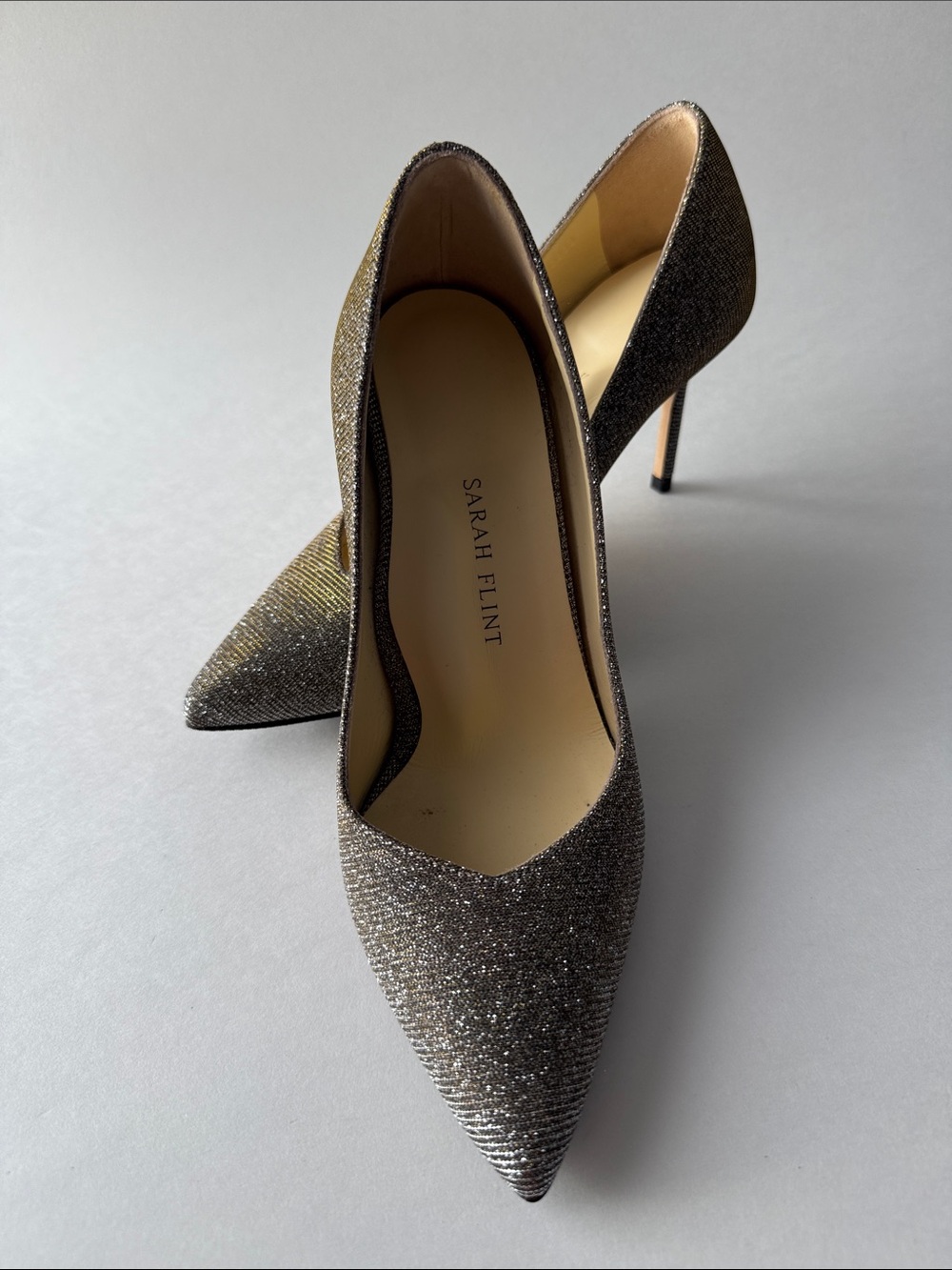BRAND NEW - Sarah Flint Perfect Pump 85 in Gunmetal Lame. Pointed-Toe Pumps. - Picture 4 of 16